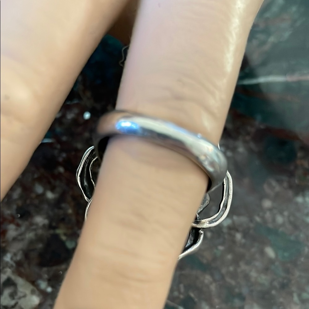 Silpada Silver Openwork Flower Ring - image 3
